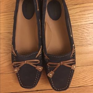 Clarks womens loafers flats moccasins suede 6M